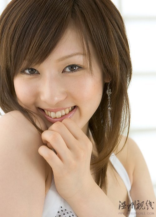 第一花魁梁海玲 第一花魁梁海玲被殺 第一花魁梁海玲曝光 第一花魁梁海玲簡歷 第一花魁梁海玲資料 第一花魁梁海玲死因 第一花魁梁海玲之死 第一花魁梁海玲視頻 京城第一花魁梁海玲 第一花魁梁海玲被