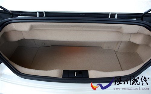 頭一回敞篷 試駕瑪莎拉蒂GranCabrio 汽車之家