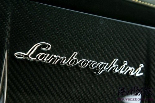 憤怒的公牛 試駕蘭博基尼Superleggera 汽車之家