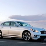 大號的G37 試駕2011款英