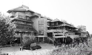 南京最大夜總會停業公安機關否認被查處