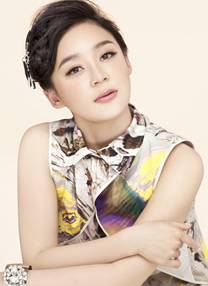 袁姍姍個(gè)人資料 女明星袁姍姍整容前后圖片 袁姍姍