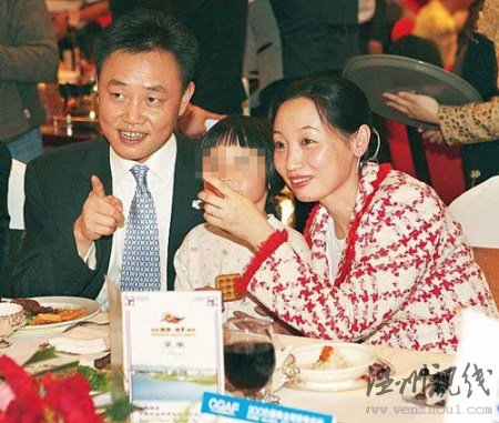 資料圖:黃光裕與杜鵑 資料圖:黃光裕與杜鵑