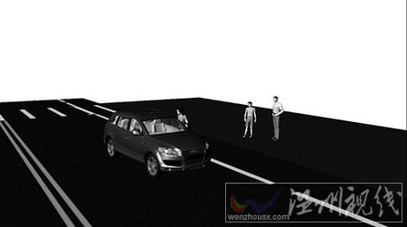 黃浩和林某在東莞一廣場蹲點(diǎn)，就這樣盯上了開豪車的女老板。_nEO_IMG