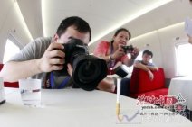 京滬高鐵開通記者親歷時速300公里京滬動車 行程只需