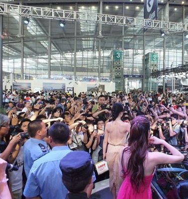 干露露2號亮相深港澳車展