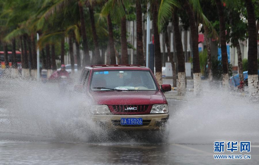海南三亞臺風山神