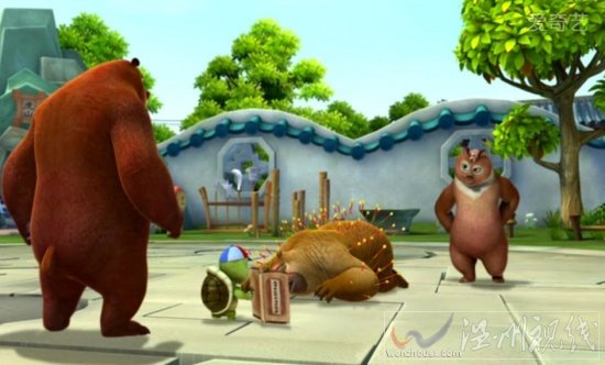 熊二感冒發(fā)高燒，翠花幫熊二針灸治療