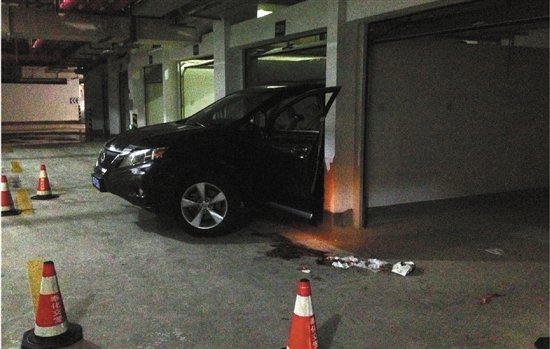 女司機倒車意外事故