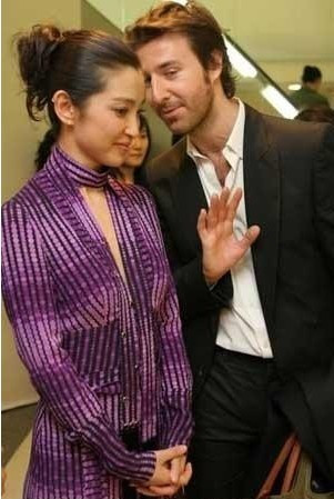 李冰冰衣不遮體遭猛男眼淫隱情 - 沙漠中的野駱駝 - 駱駝娛聞