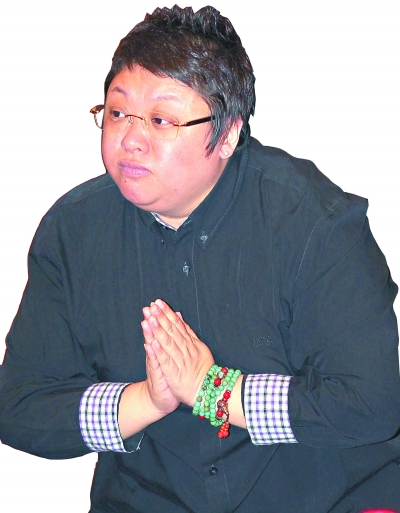 韓紅違法交規致歉