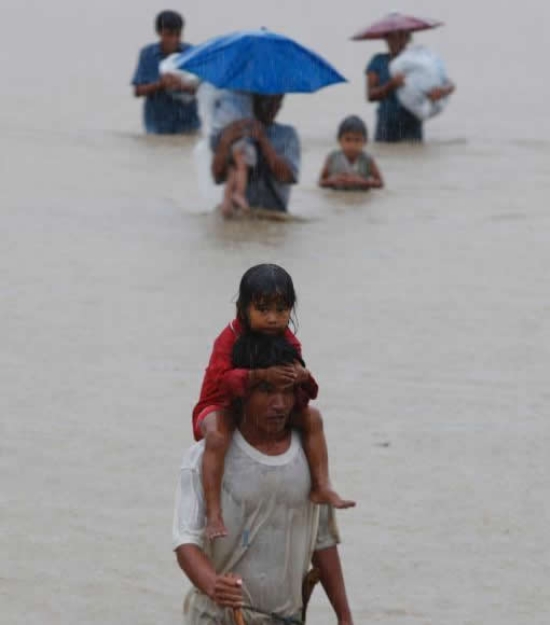 臺風玲玲重創菲律賓