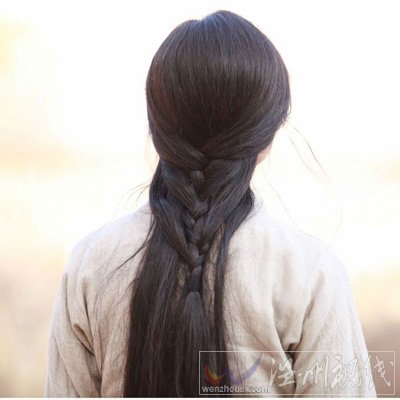 李宇春長發照美在哪里了 美哭宅男太夸張了吧