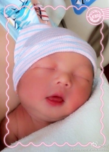 李好老婆生了 李好郭曉敏生了一個可愛的兒子