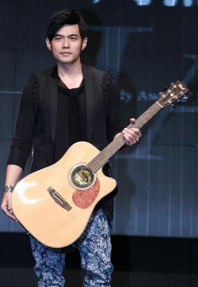 周杰倫結婚 周杰倫要和小14歲女友昆凌結婚