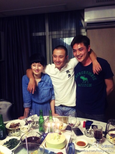 文章生日馬伊琍獻(xiàn)吻