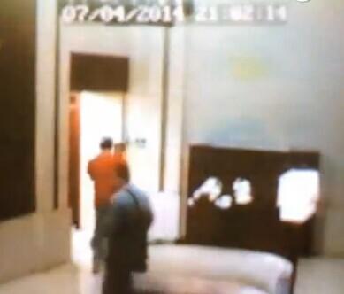 黃奕老公黃毅清