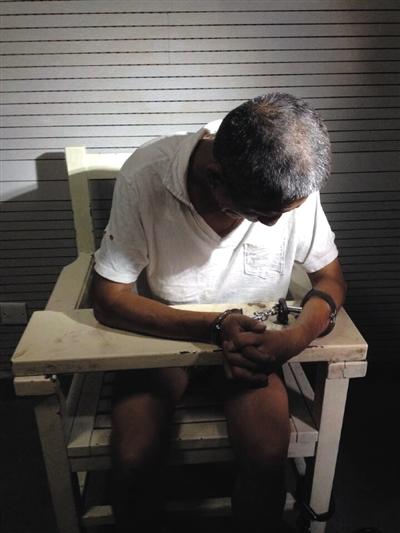 女大學生搭黑車被52歲男子囚禁糟蹋4天