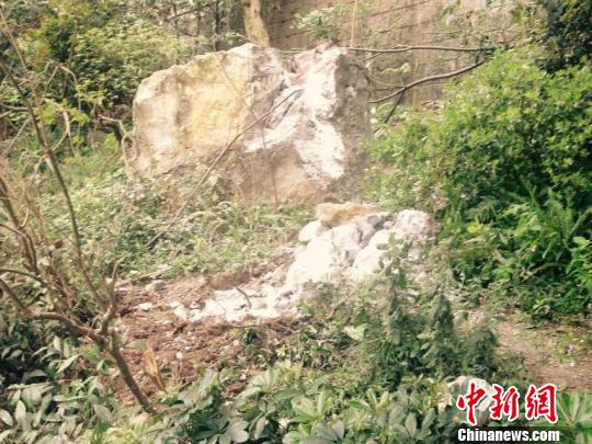 桂林滾石砸死游客7人砸傷25人