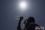 印度高溫致800死 最高氣溫48℃