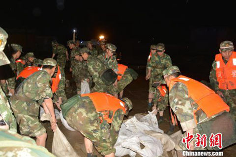 四川阿壩縣因暴雨發生泥石流 暫無人員傷亡報告