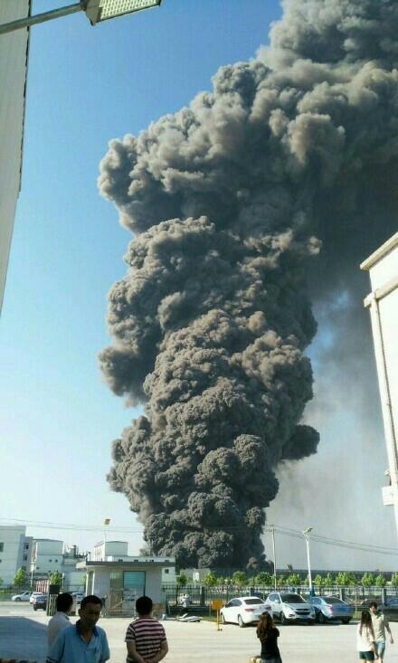 唐山化工廠爆炸
