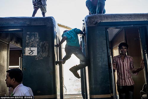 孟加拉坐火車開掛