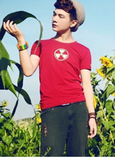 中國好聲音童予碩整容前