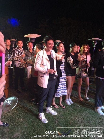 T-ara女團參加王思聰生日扒