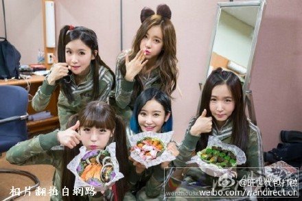 演唱Bar Bar Bar的女團(tuán)