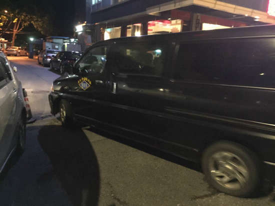 男子七夕吃飯?jiān)飧詈? width=