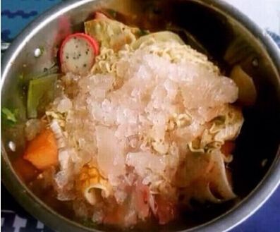 高校現(xiàn)冰鎮(zhèn)麻辣燙