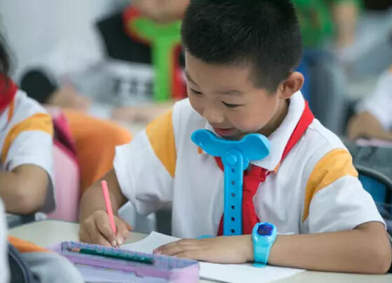 杭州濱江一小防近視神器