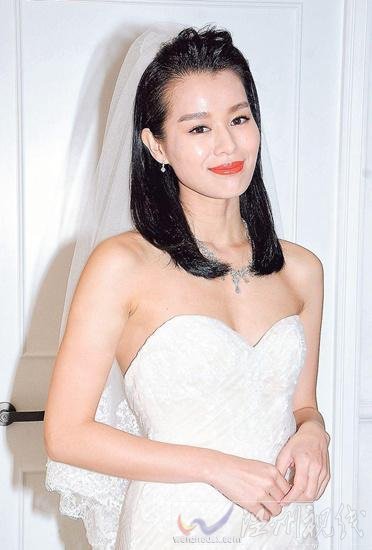 胡杏兒生日訂婚 胡杏兒婚禮日期時間確定