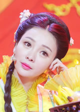 柳巖化身美艷廚娘主持江