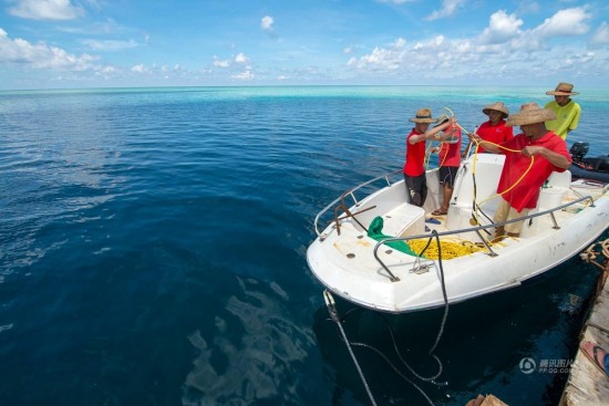 三沙發(fā)現(xiàn)海洋藍(lán)洞