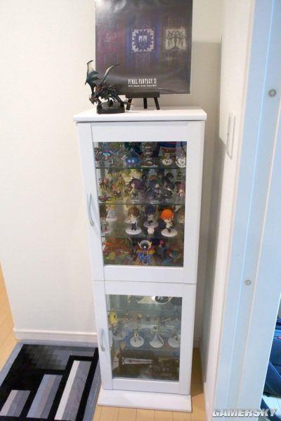 日本宅男蓋樓收藏游戲：地球最強大寫的服