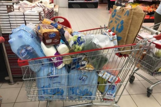 卡塔爾被多國斷交 民眾搶購生活物資