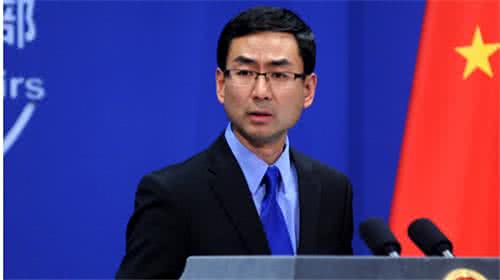 外交部發(fā)言人耿爽主持例行記者會(huì)