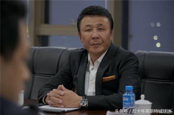 劉國梁下海經(jīng)商