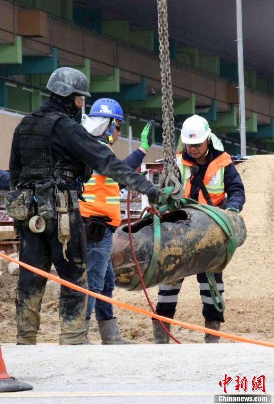 香港警方鬧市拆彈