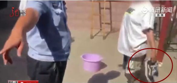 床下現隔壁女鄰居