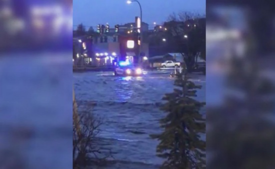 熱帶風暴弗雷德登陸美國東部引發洪水