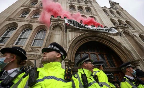 抗議工業(yè)污染