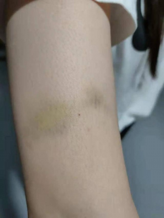 男子火車上騷擾女乘客 警方通報，已拘留。