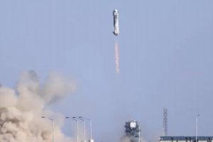 星際迷航演員90歲太空旅行宇航員 藍色起源成就了太