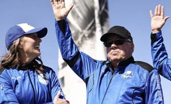 星際迷航演員成為現實生活中的宇航員