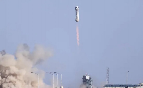 星際迷航演員90歲太空旅行宇航員 藍(lán)色起源成就了太空旅行夢(mèng)