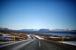 冰島湖底發(fā)現(xiàn)失蹤的旅游飛機(jī)