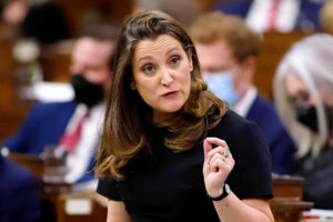 加拿大財政部長超越G20經濟政策 警告俄羅斯不要入侵